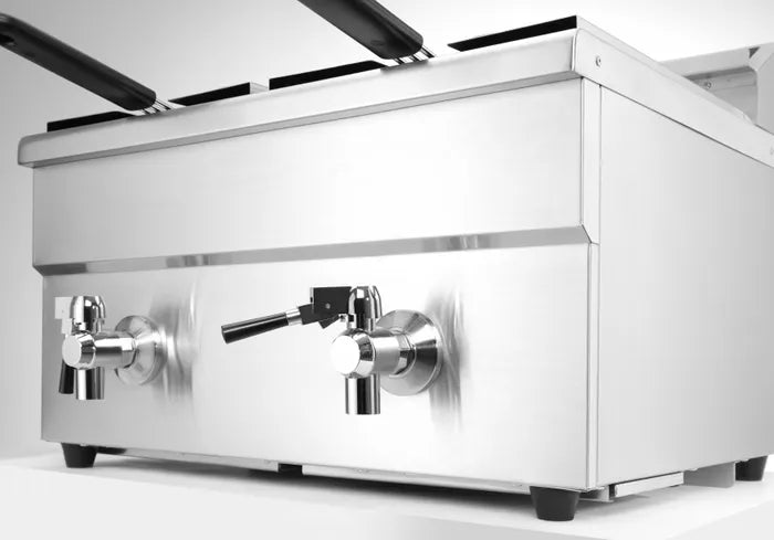 Friteuse à Induction Professionnelle HENDI Profi Line 2x 8L - 7000W, Robinet de Vidange & Précision