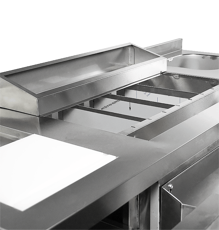 Cocktails bar station réfrigérée incl. évier, lave-verres, speedrail porte-bouteilles, planche à découper et poubelle — Combisteel 7083.0050