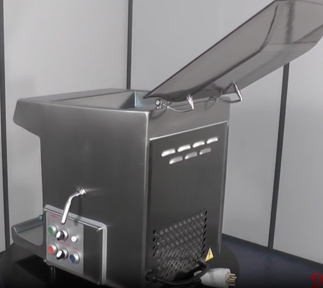 Hachoir Réfrigéré avec Portionneur et Vitrine 300 kg/h —Setna Dadaux
